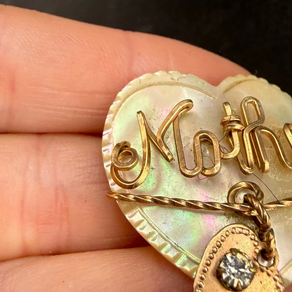 Vintage Mother Brooch Heart Mother of Pearl Gold Tone Sweetheart